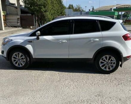 Білий Форд Куга, об'ємом двигуна 2.52 л та пробігом 208 тис. км за 11500 $, фото 4 на Automoto.ua