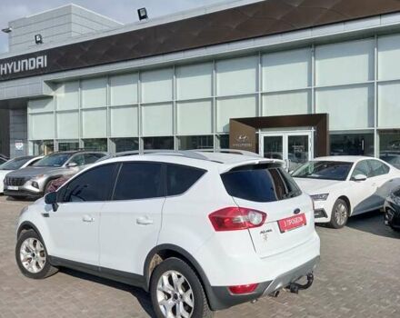 Белый Форд Куга, объемом двигателя 2.52 л и пробегом 225 тыс. км за 10700 $, фото 8 на Automoto.ua