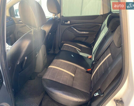 Форд Куга 2009 в Новый Роздол на Automoto.ua Белый Форд Куга, объемом двигателя 2 л и пробегом 245 тыс. км за 9100 $, фото 8 на Automoto.ua