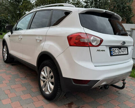 Белый Форд Куга, объемом двигателя 2 л и пробегом 245 тыс. км за 8500 $, фото 5 на Automoto.ua