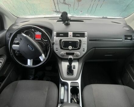 Білий Форд Куга, об'ємом двигуна 2.5 л та пробігом 160 тис. км за 9000 $, фото 4 на Automoto.ua