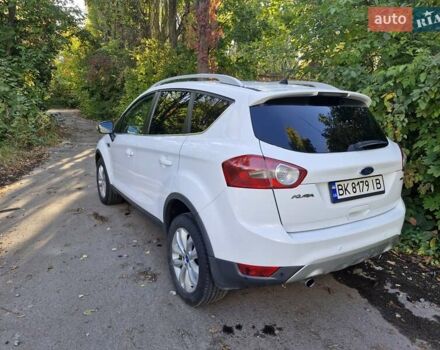 Форд Куга 2010 в Киеве на Automoto.ua Белый Форд Куга, объемом двигателя 2 л и пробегом 213 тыс. км за 10900 $, фото 7 на Automoto.ua