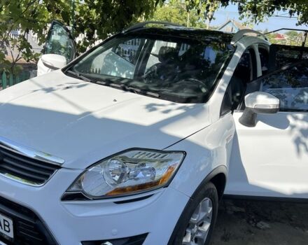 Белый Форд Куга, объемом двигателя 2.5 л и пробегом 160 тыс. км за 9000 $, фото 11 на Automoto.ua