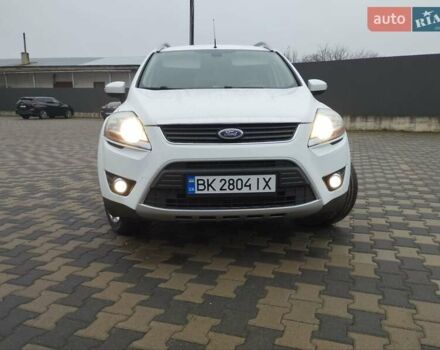 Білий Форд Куга, об'ємом двигуна 2 л та пробігом 347 тис. км за 9499 $, фото 7 на Automoto.ua