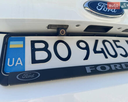 Белый Форд Куга, объемом двигателя 2.5 л и пробегом 137 тыс. км за 10000 $, фото 5 на Automoto.ua