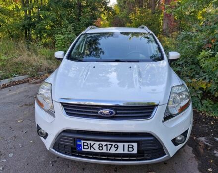 Білий Форд Куга, об'ємом двигуна 2 л та пробігом 214 тис. км за 10800 $, фото 1 на Automoto.ua