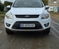 Белый Форд Куга, объемом двигателя 2 л и пробегом 180 тыс. км за 10500 $, фото 1 на Automoto.ua
