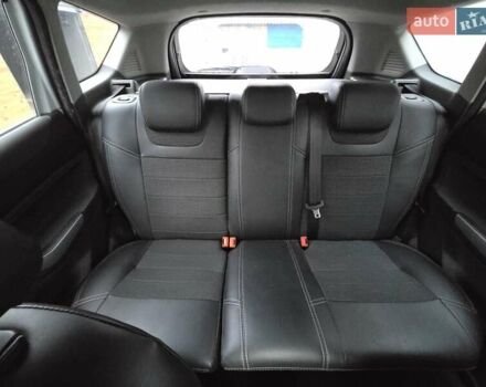 Белый Форд Куга, объемом двигателя 2.52 л и пробегом 152 тыс. км за 10000 $, фото 8 на Automoto.ua