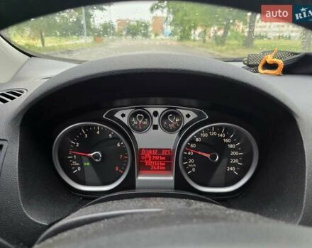 Белый Форд Куга, объемом двигателя 2.52 л и пробегом 152 тыс. км за 10000 $, фото 16 на Automoto.ua