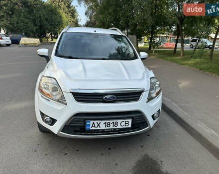 Білий Форд Куга, об'ємом двигуна 2.52 л та пробігом 248 тис. км за 11200 $, фото 48 на Automoto.ua