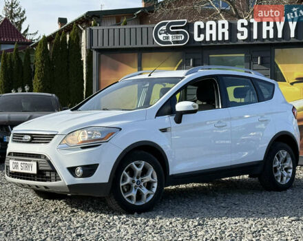 Білий Форд Куга, об'ємом двигуна 2 л та пробігом 299 тис. км за 8999 $, фото 8 на Automoto.ua