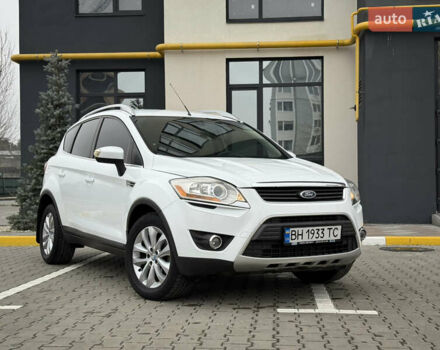 Білий Форд Куга, об'ємом двигуна 2 л та пробігом 228 тис. км за 9800 $, фото 5 на Automoto.ua