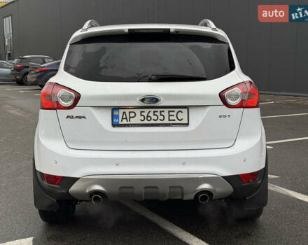 Белый Форд Куга, объемом двигателя 2.52 л и пробегом 169 тыс. км за 9399 $, фото 5 на Automoto.ua