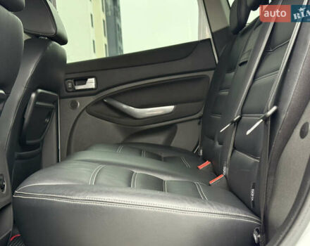 Білий Форд Куга, об'ємом двигуна 2 л та пробігом 228 тис. км за 9800 $, фото 32 на Automoto.ua