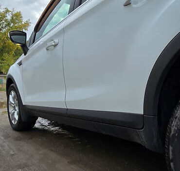 Форд Куга 2010 в Николаеве на Automoto.ua Белый Форд Куга, объемом двигателя 2 л и пробегом 180 тыс. км за 11000 $, фото 6 на Automoto.ua