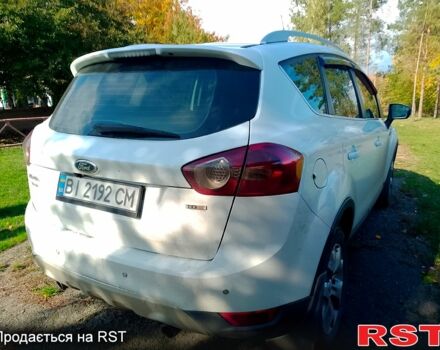 Форд Куга 2010 в Миргороде на Automoto.ua Белый Форд Куга, объемом двигателя 2 л и пробегом 207 тыс. км за 9999 $, фото 6 на Automoto.ua