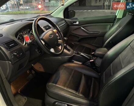 Белый Форд Куга, объемом двигателя 2.52 л и пробегом 60 тыс. км за 12200 $, фото 30 на Automoto.ua