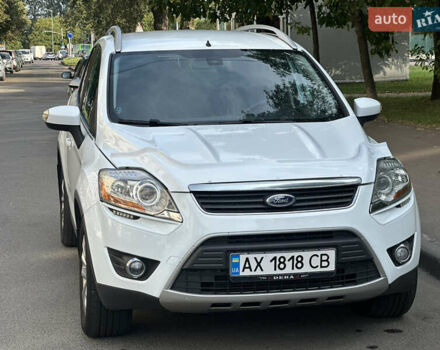 Білий Форд Куга, об'ємом двигуна 2.52 л та пробігом 248 тис. км за 11200 $, фото 11 на Automoto.ua