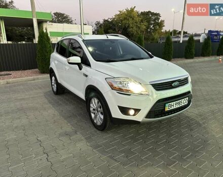 Белый Форд Куга, объемом двигателя 2.52 л и пробегом 60 тыс. км за 12200 $, фото 4 на Automoto.ua