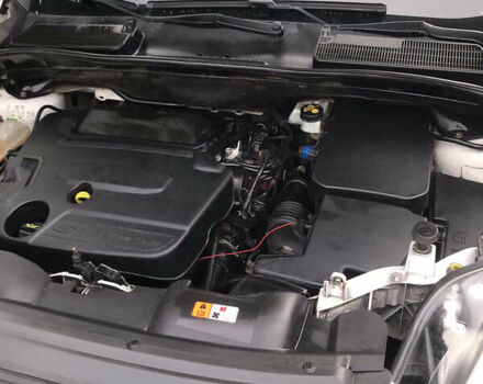 Форд Куга 2010 в Ровно на Automoto.ua Белый Форд Куга, объемом двигателя 2 л и пробегом 250 тыс. км за 11000 $, фото 16 на Automoto.ua