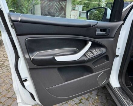 Белый Форд Куга, объемом двигателя 2 л и пробегом 277 тыс. км за 9100 $, фото 17 на Automoto.ua