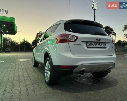 Белый Форд Куга, объемом двигателя 2.52 л и пробегом 60 тыс. км за 12200 $, фото 16 на Automoto.ua