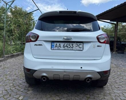 Белый Форд Куга, объемом двигателя 2 л и пробегом 277 тыс. км за 9100 $, фото 3 на Automoto.ua