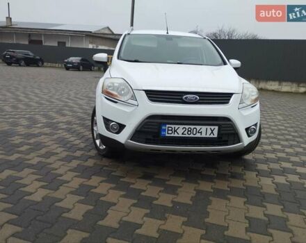 Білий Форд Куга, об'ємом двигуна 2 л та пробігом 347 тис. км за 9499 $, фото 8 на Automoto.ua