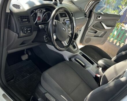 Белый Форд Куга, объемом двигателя 2.5 л и пробегом 160 тыс. км за 9000 $, фото 8 на Automoto.ua