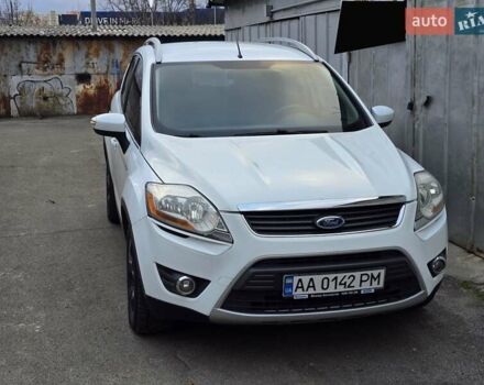 Белый Форд Куга, объемом двигателя 2.52 л и пробегом 152 тыс. км за 10000 $, фото 17 на Automoto.ua