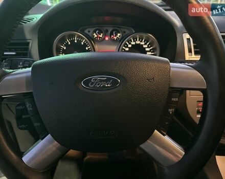 Белый Форд Куга, объемом двигателя 2.52 л и пробегом 60 тыс. км за 12200 $, фото 35 на Automoto.ua