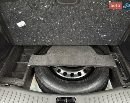 Білий Форд Куга, об'ємом двигуна 2 л та пробігом 228 тис. км за 9800 $, фото 35 на Automoto.ua