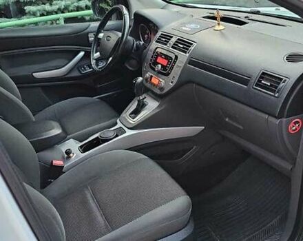 Белый Форд Куга, объемом двигателя 2.52 л и пробегом 255 тыс. км за 9500 $, фото 3 на Automoto.ua