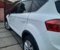 Белый Форд Куга, объемом двигателя 2 л и пробегом 200 тыс. км за 10200 $, фото 6 на Automoto.ua