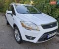 Форд Куга 2010 в Киеве на Automoto.ua Белый Форд Куга, объемом двигателя 2 л и пробегом 213 тыс. км за 10900 $, фото 3 на Automoto.ua