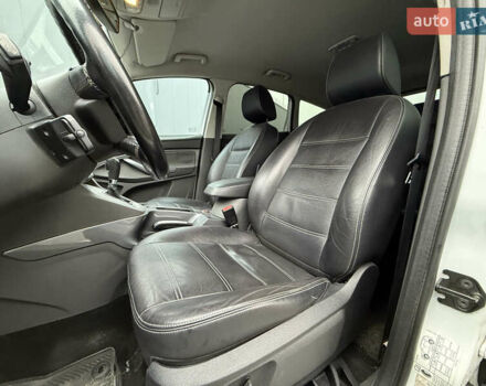 Белый Форд Куга, объемом двигателя 2.52 л и пробегом 169 тыс. км за 9399 $, фото 10 на Automoto.ua