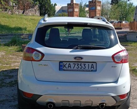 Белый Форд Куга, объемом двигателя 2.5 л и пробегом 250 тыс. км за 9500 $, фото 19 на Automoto.ua
