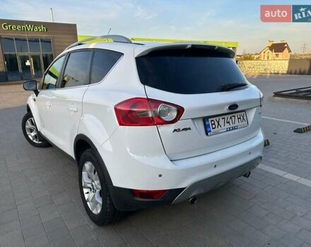 Белый Форд Куга, объемом двигателя 2.52 л и пробегом 130 тыс. км за 10900 $, фото 9 на Automoto.ua