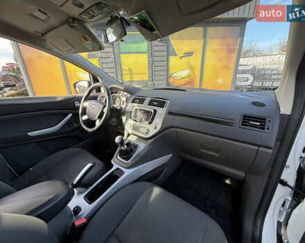 Білий Форд Куга, об'ємом двигуна 2 л та пробігом 299 тис. км за 8999 $, фото 23 на Automoto.ua