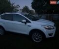 Білий Форд Куга, об'ємом двигуна 2 л та пробігом 235 тис. км за 10500 $, фото 1 на Automoto.ua