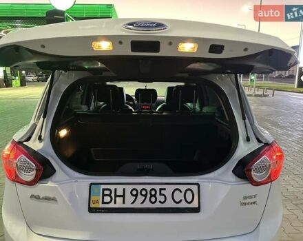 Белый Форд Куга, объемом двигателя 2.52 л и пробегом 60 тыс. км за 12200 $, фото 21 на Automoto.ua