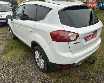 Белый Форд Куга, объемом двигателя 0 л и пробегом 240 тыс. км за 9000 $, фото 6 на Automoto.ua