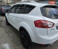 Белый Форд Куга, объемом двигателя 2.52 л и пробегом 152 тыс. км за 10000 $, фото 4 на Automoto.ua
