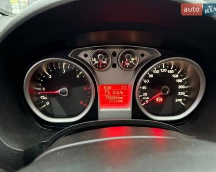 Белый Форд Куга, объемом двигателя 2 л и пробегом 227 тыс. км за 9000 $, фото 13 на Automoto.ua