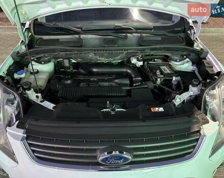 Белый Форд Куга, объемом двигателя 2.52 л и пробегом 60 тыс. км за 12200 $, фото 24 на Automoto.ua