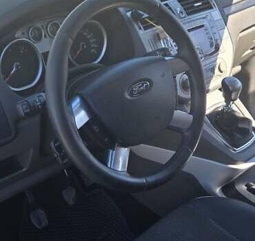 Белый Форд Куга, объемом двигателя 2 л и пробегом 289 тыс. км за 10800 $, фото 13 на Automoto.ua