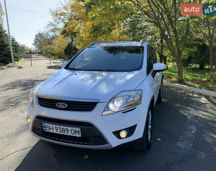 Білий Форд Куга, об'ємом двигуна 2 л та пробігом 200 тис. км за 12500 $, фото 7 на Automoto.ua