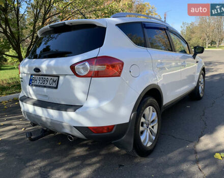 Білий Форд Куга, об'ємом двигуна 2 л та пробігом 200 тис. км за 12500 $, фото 22 на Automoto.ua