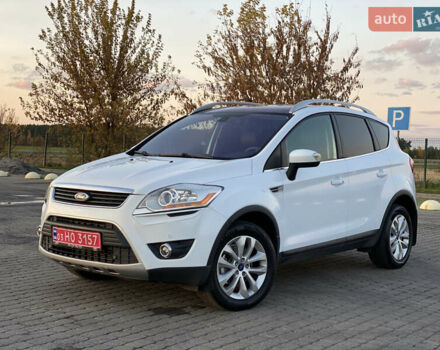 Форд Куга 2011 в Радивилове на Automoto.ua Белый Форд Куга, объемом двигателя 2 л и пробегом 257 тыс. км за 9950 $, фото 7 на Automoto.ua