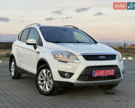 Форд Куга 2011 в Радивилове на Automoto.ua Белый Форд Куга, объемом двигателя 2 л и пробегом 257 тыс. км за 9950 $, фото 8 на Automoto.ua